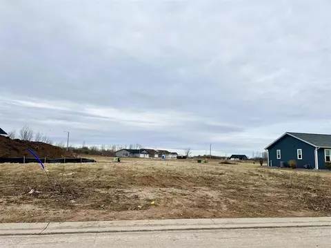 402 Prairie Fox St #30, North Fond Du Lac, WI 54937