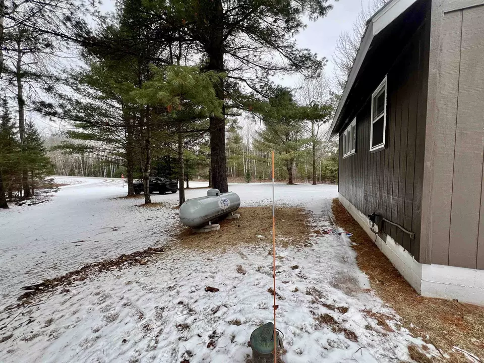 w5911 County Road Z, Beecher, WI 54156 | 34 Photos - Movoto
