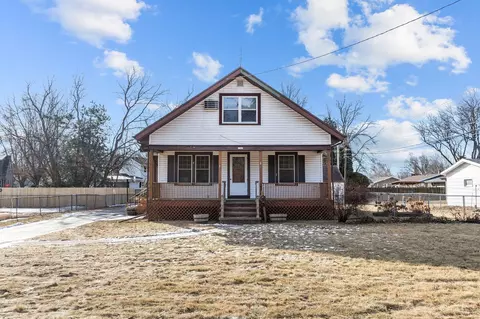 1503 W 9th Ave, Oshkosh, WI 54902