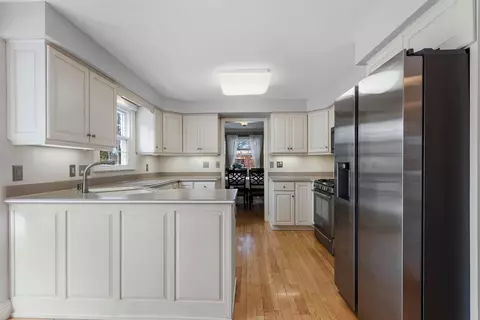 Kitchen - 1603 S Orchard Dr, Appleton, WI 54914 photo 2 of 6