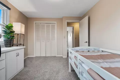 Bedroom - 1603 S Orchard Dr, Appleton, WI 54914 photo 7 of 8