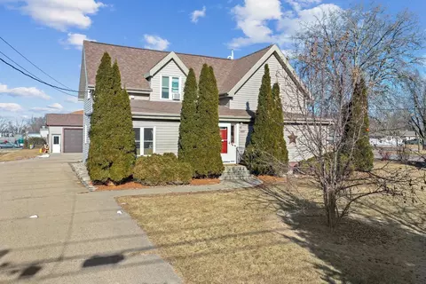400 W North Ave, Little Chute, WI 54140
