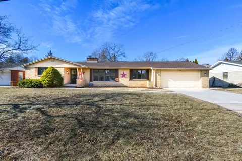3400 S Clay St, Green Bay, WI 54301