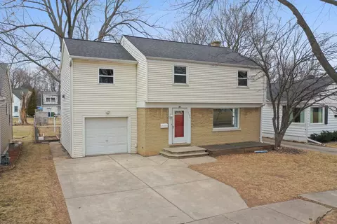 1144 Nicolet Ave, Green Bay, WI 54304