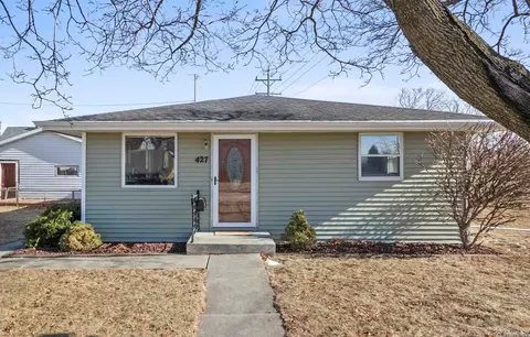 427 S Main St, Kimberly, WI 54136
