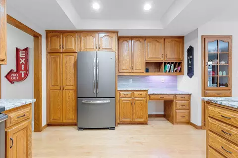 650 Rolling Meadows Dr, Oneida, WI 54155 photo 16