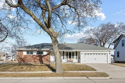 930 Mead Ave, Sheboygan, WI 53081