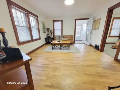 Living - 723 W Grant St, Appleton, WI 54914 photo 2 of 3