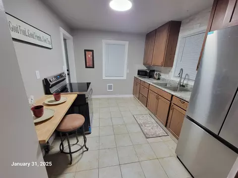 Kitchen - 723 W Grant St, Appleton, WI 54914 photo 3 of 3