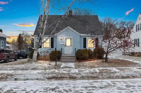610 Huron St, Sturgeon Bay, WI 54235