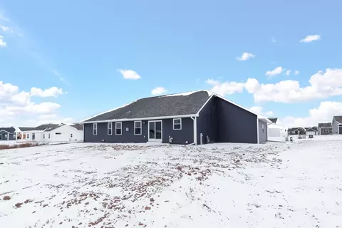 5764 N Acadia Dr, Appleton, WI 54913 photo 5