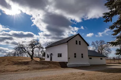 18228 Kvitek Rd, Denmark, WI 54208