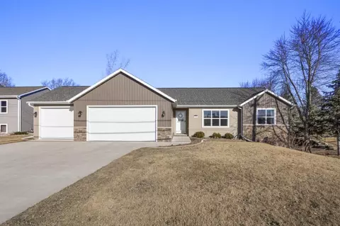 491 Nye St, Hortonville, WI 54944