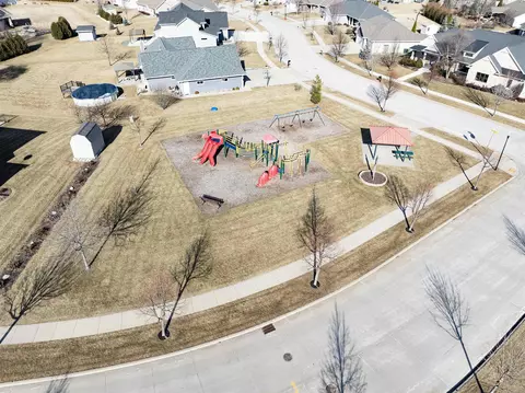 322 Albert Way, Appleton, WI 54915 photo 31