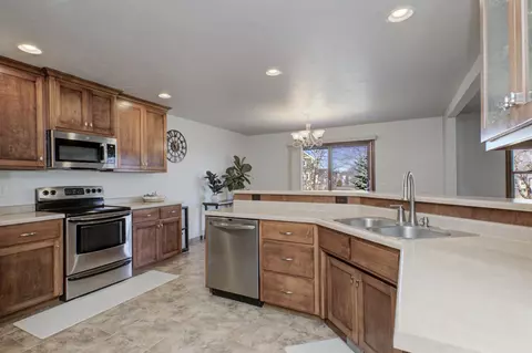 322 Albert Way, Appleton, WI 54915 photo 8
