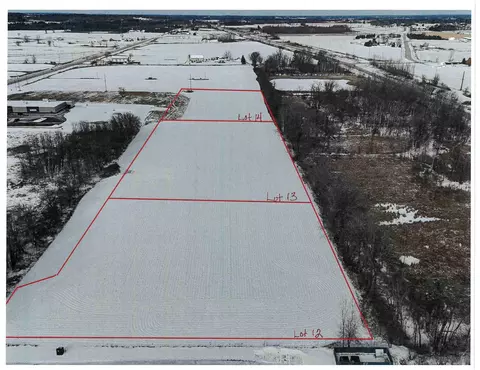 handschke drive, New London, WI 54961