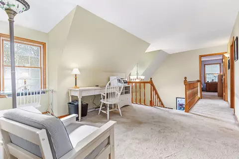 Entry Way - 1128 E Capitol Dr, Appleton, WI 54911 photo 2 of 3