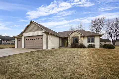 503 Meadow Heights Dr, Black Creek, WI 54106