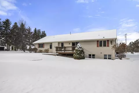 3950 N Casaloma Dr, Appleton, WI 54913 photo 25
