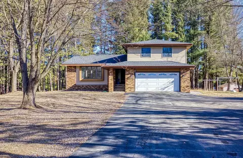 e8654 Pine Valley Lane, Fremont, WI 54940
