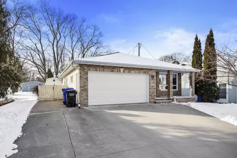 1921 N Charlotte St, Appleton, WI 54911 photo 17