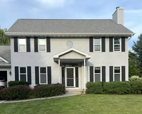 1029 Carriage Ln, Fond Du Lac, WI 54935