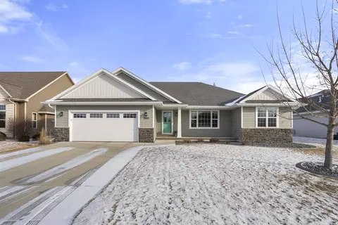 2980 Chrystella Dr, Menasha, WI 54952