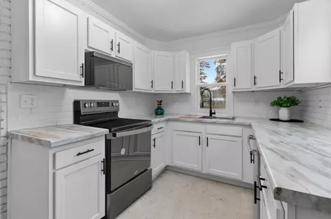919 W 4th St, Appleton, WI 54914 photo 10