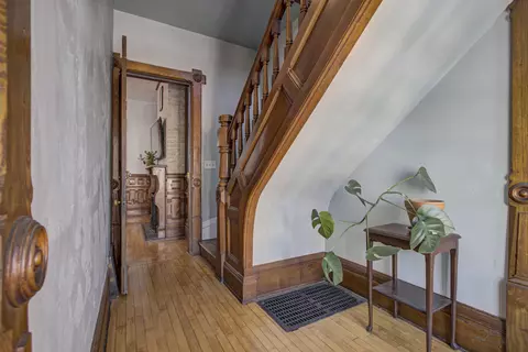 Entry Way - 121 E Spring St, Appleton, WI 54911 photo 1 of 7