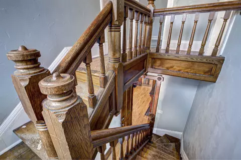 Entry Way - 121 E Spring St, Appleton, WI 54911 photo 7 of 7