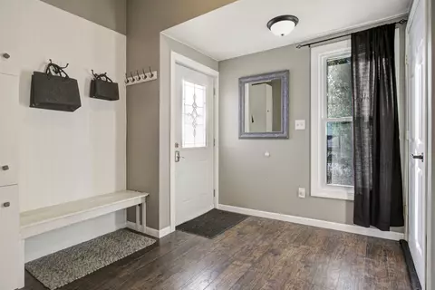 Entry Way - 121 E Spring St, Appleton, WI 54911 photo 6 of 7