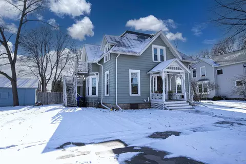 Exterior - 121 E Spring St, Appleton, WI 54911 photo 2 of 6