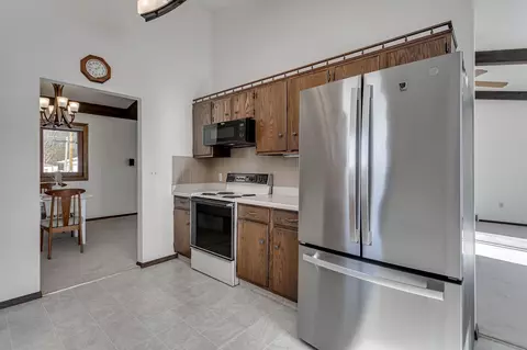 3425 W Capitol Dr, Appleton, WI 54914 photo 13