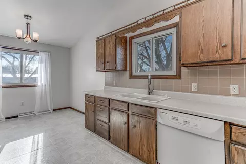 3425 W Capitol Dr, Appleton, WI 54914 photo 14