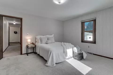 3425 W Capitol Dr, Appleton, WI 54914 photo 16