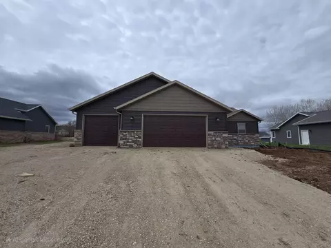 n5918 Meadowview Lane, Fond Du Lac, WI 54937