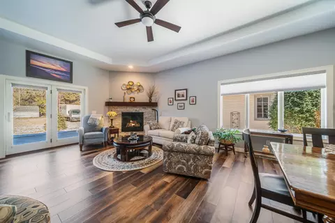 1564 Stanton Cir, Appleton, WI 54915 photo 9
