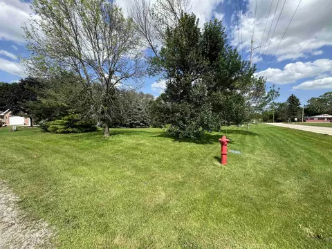 valleywood lane, Appleton, WI 54915 photo 2