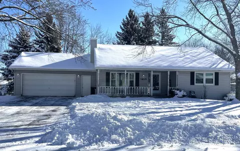 1415 Mirage Dr, Green Bay, WI 54313