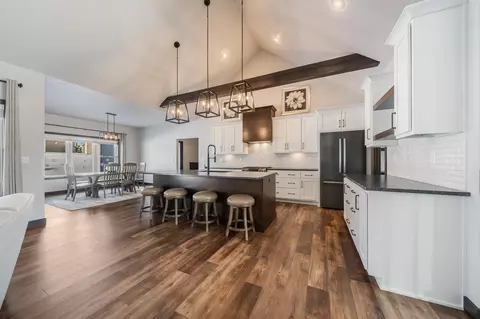 6591 N Headwall Cir, Appleton, WI 54913 photo 8