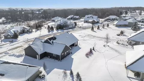 6591 N Headwall Cir, Appleton, WI 54913 photo 49