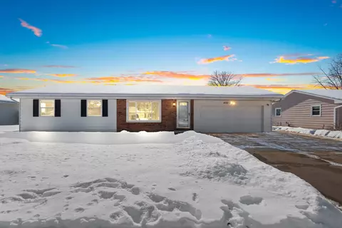 420 S St Bernard Dr, De Pere, WI 54115