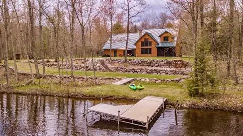 13446 Hillside Dr, Suring, WI 54174