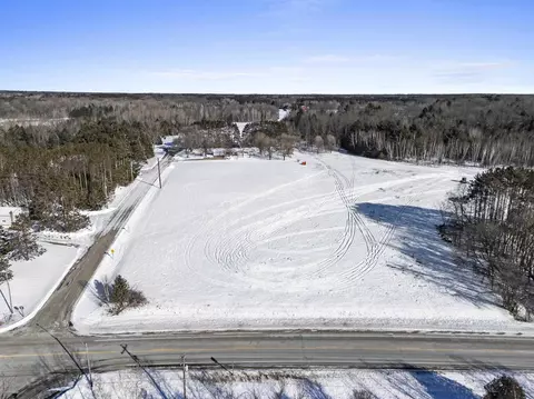 School Lane, Green Bay, WI 54313