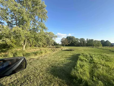 hidden hills trail, Denmark, WI 54208