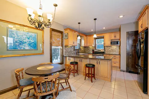Kitchen - 614 E Pacific St, Appleton, WI 54911 photo 8 of 9