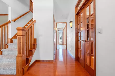 Entry Way - 7 Red Clover Ln, Wrightstown, WI 54180 photo 3 of 7