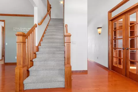 Entry Way - 7 Red Clover Ln, Wrightstown, WI 54180 photo 1 of 7