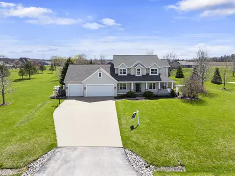 View/Area - 7 Red Clover Ln, Wrightstown, WI 54180 photo 3 of 20