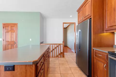 Kitchen - 7 Red Clover Ln, Wrightstown, WI 54180 photo 4 of 6